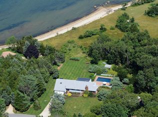 207 Kings Point Rd, East Hampton, NY 11937