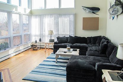 4th image of 47 Gloucester Ave