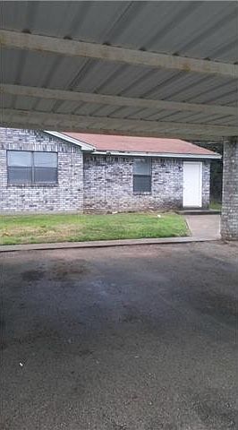 1st image of 501 W Bluebonnet Dr