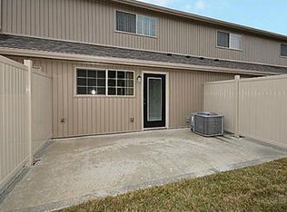5423 N Hickory St, Kansas City, MO 64118
