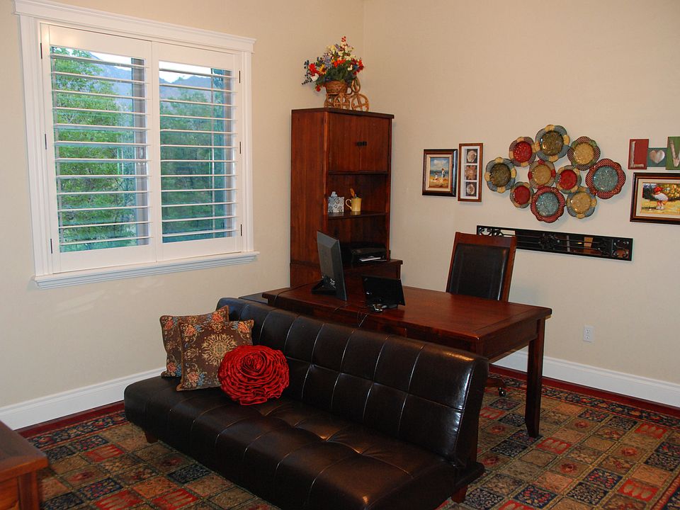 Bedroom 2 (main office)