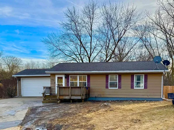1606 Southview Cir, Fairfield, IA 52556