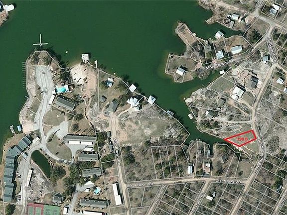 5th image of 1000 Shorewood Downs Dr