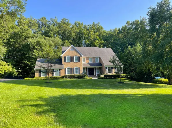 6609 Heidi Ct, Mc Lean, VA 22101