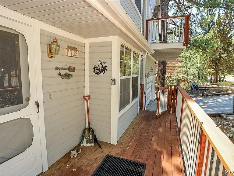 732 Villa Grove Ave — Photo 18