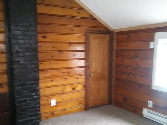 3rd image of 821 S Blair St #2