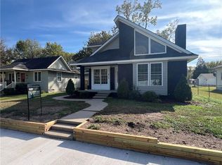 616 E 22nd St, Pittsburg, KS 66762