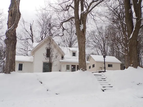 305 W Pine St, Big Rapids, MI 49307