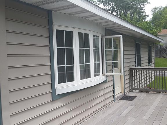 2nd image of 7412 W 128th Pl