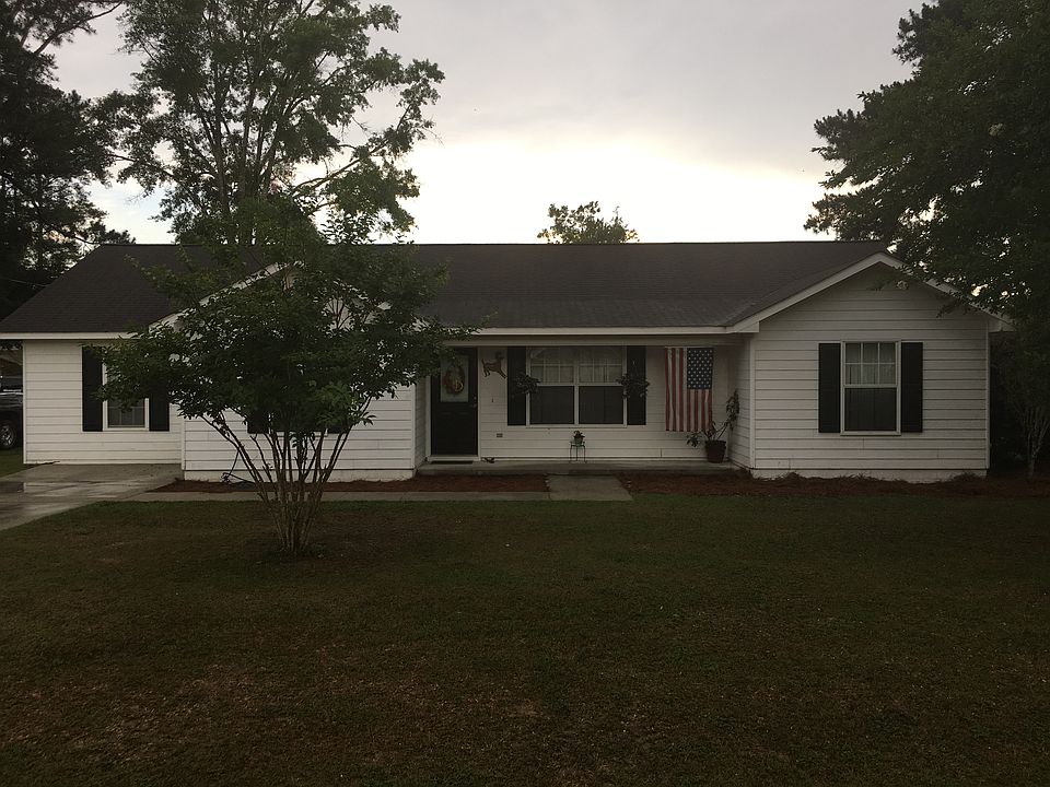 1st image of 10709 NW Judy Dr