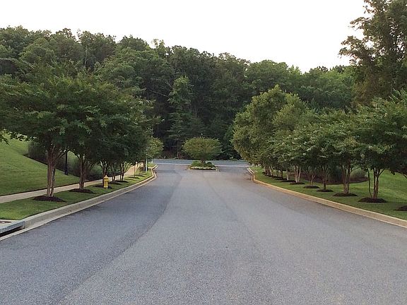 4th image of 23626 Mallard Glen Way