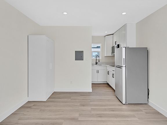 2nd image of 7844 Herschel Ave #106