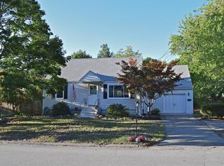 35 Capitol St, Methuen, MA 01844