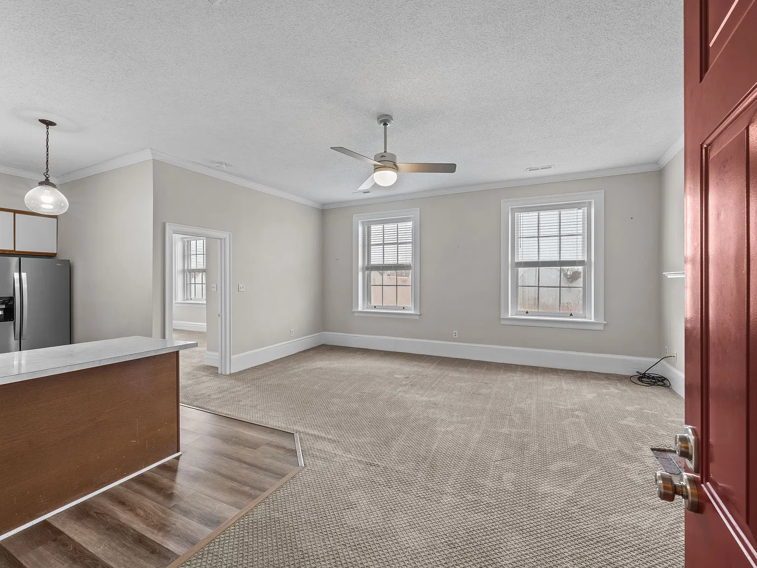 415 Broad St — Photo 2