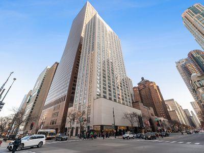 777 N Michigan Ave APT 3505, Chicago, IL, 60611