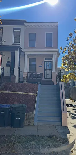 45 Todd Pl NE Photo 1