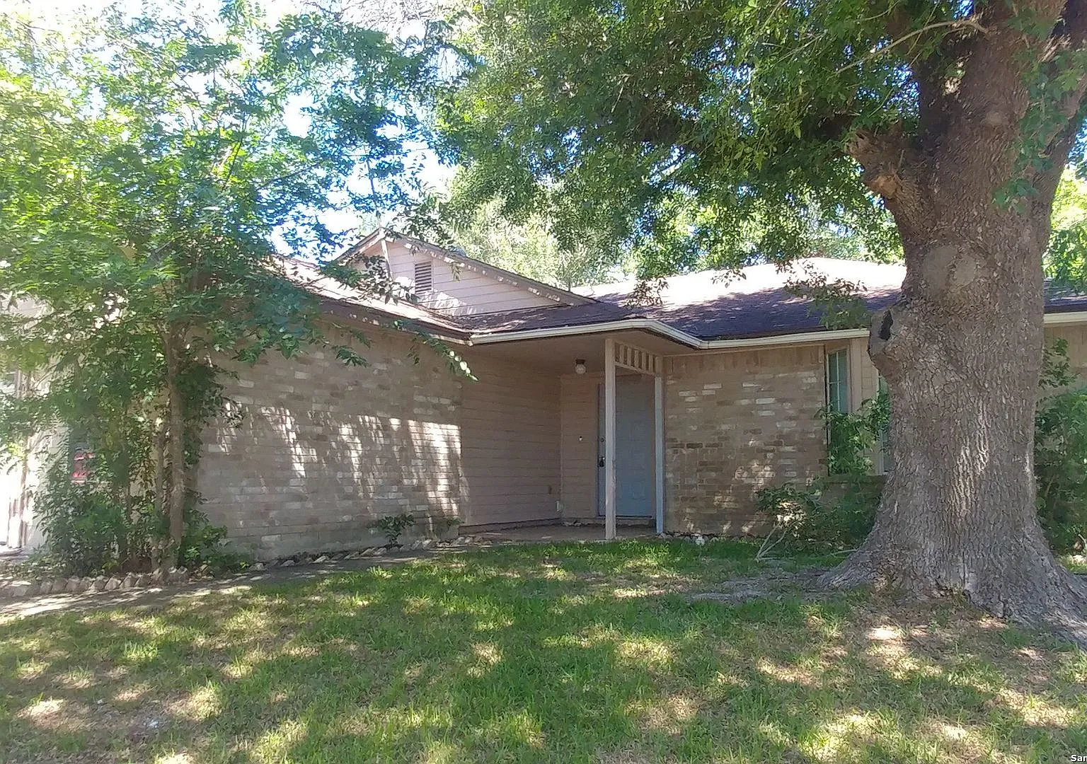 2 bed, 1262 sqft, $1,450 — Photo 1