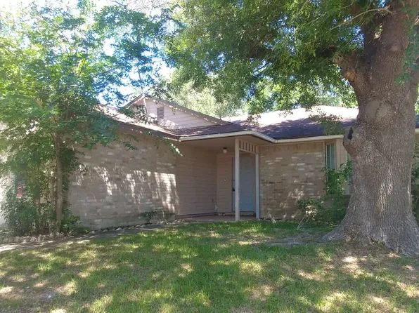 8131 Forest Dawn, Live Oak, TX 78233