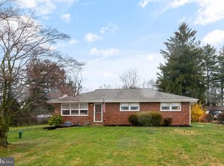 552 Dresher Rd, Horsham, PA 19044
