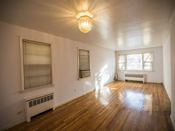 5th image of 202 Clendenny Ave