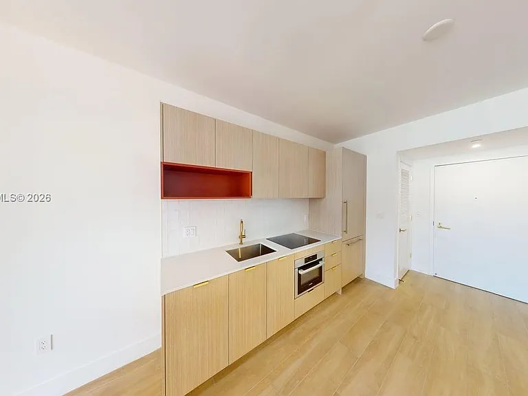 90 NE 32nd St #603 — Photo 10