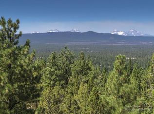 3131 NW Starview Dr, Bend, OR 97703