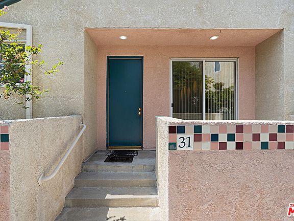 5th image of 13901 Olive View Ln Unit 31