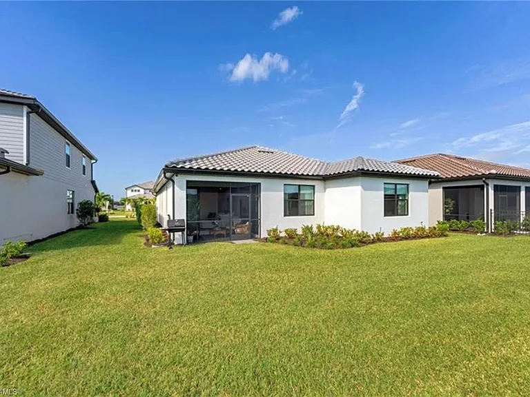 20419 Pebble Glen Dr — Photo 24