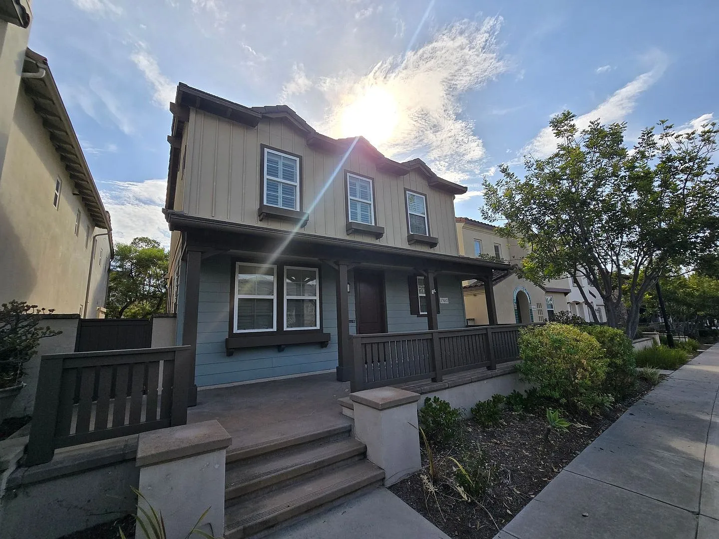 Beautiful 4-Bedroom Home in Desirable Pacific Highlands Ranch — Photo 1