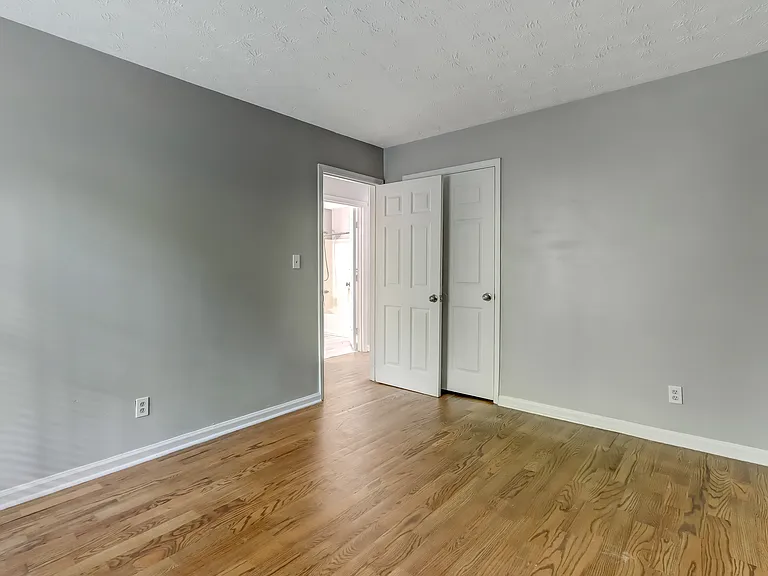 323 Farm Place Ct NE — Photo 7