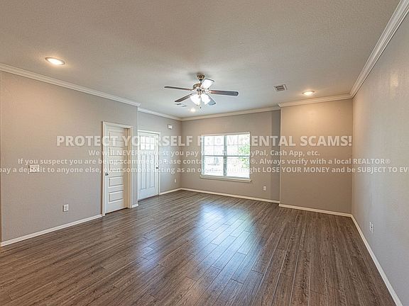 3rd image of 1271 N Corsica Dr