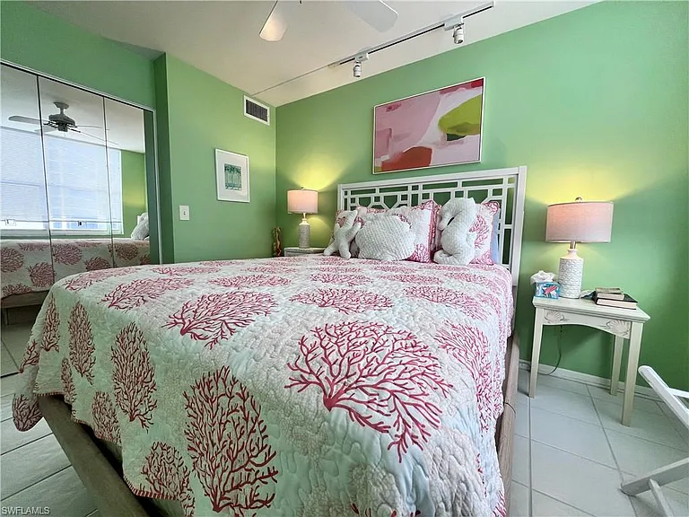 5550 Heron Point Dr #704 — Photo 13
