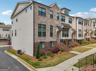 245 Fairview Cir, Roswell, GA 30076