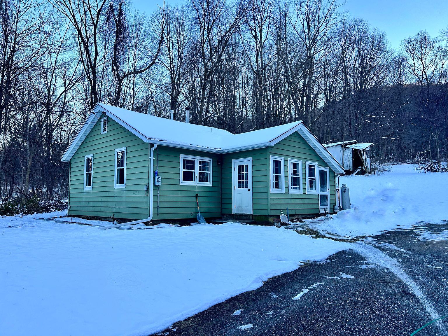 16 atuck Rd, Wingdale, NY 12594 Zillow
