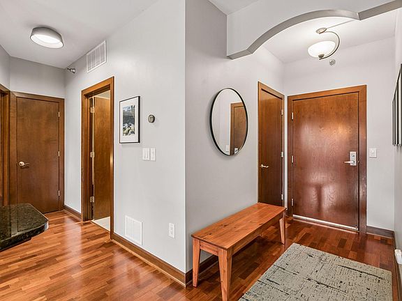2nd image of 317 Groveland Ave Unit 319