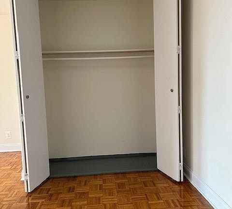 3rd image of 31 Park Ave #7P
