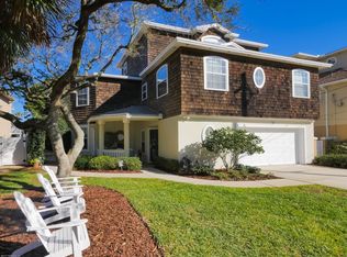 1761 Ocean Grove Dr, Atlantic Beach, FL 32233