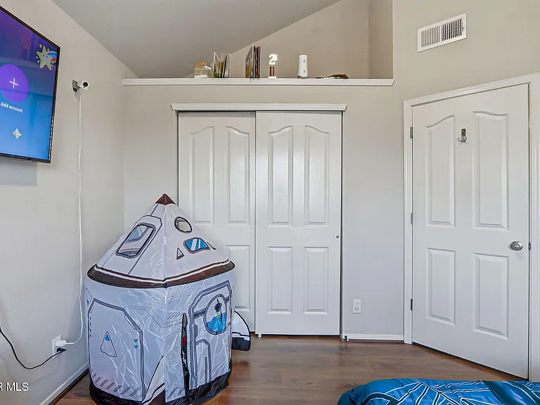 4613 Al Hernandez St — Photo 37