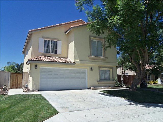 1st image of 441 Steiner Dr