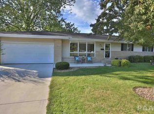420 Wilshire Ct, Washington, IL