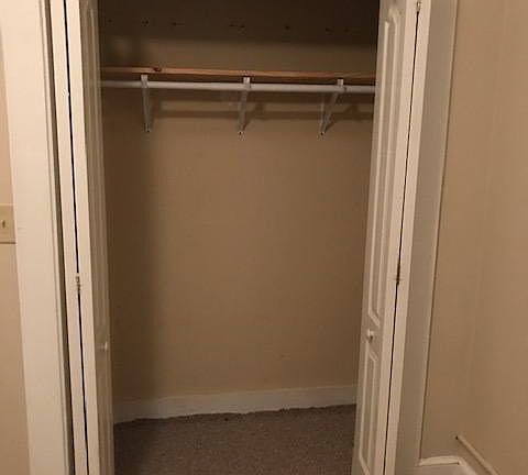 5th image of 117 E Main St APT 202