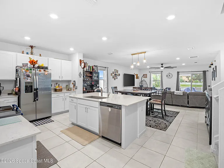 2005 Diablo Cir SW — Photo 4