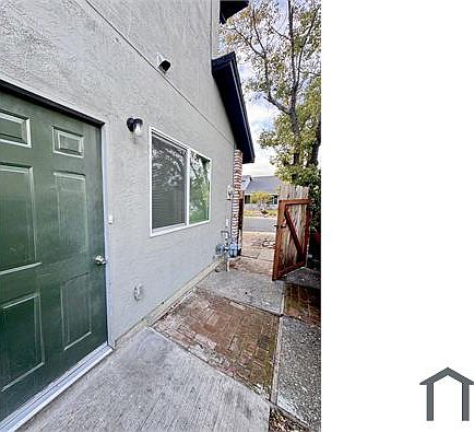 1st image of 1013 Doncaster Dr #B