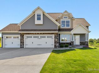 8637 Petoskey St, Kalamazoo, MI 49009