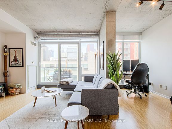 4th image of 333 Adelaide St E #732