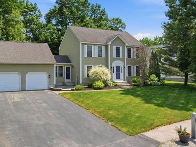 57 Lindsay Road, Hooksett, NH, 03106