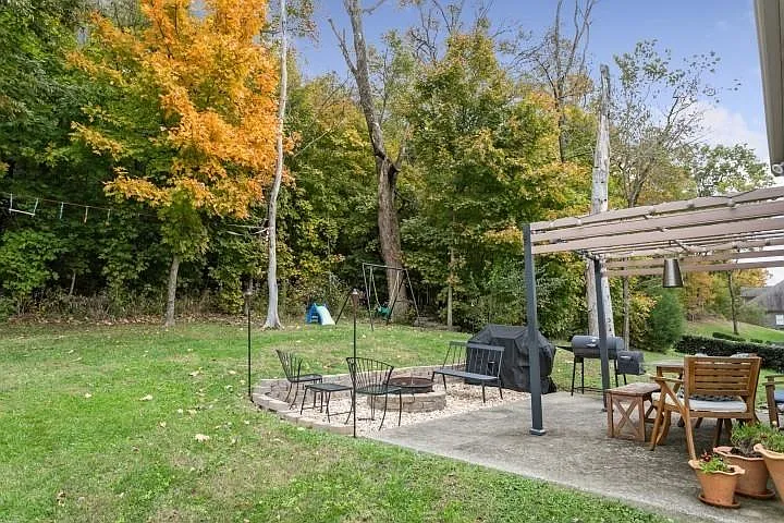 1216 Ben Hill Blvd — Photo 35