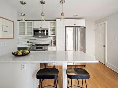 10 Allen St #2, Cambridge, MA, 02140