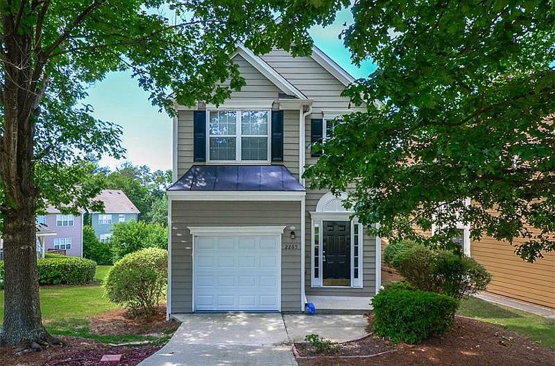 1st image of 2265 Oak Glenn Cir