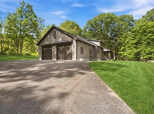 93 Sayles Hill Rd, North Smithfield, RI 02896